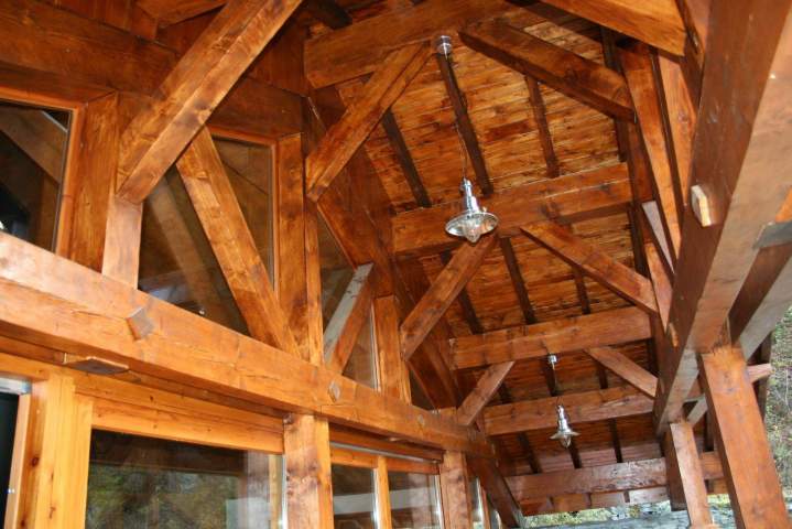 Des charpentes sur mesure et solides